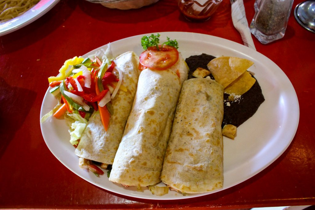 Burritos im Restaurant Nativo in Playa del Carmen
