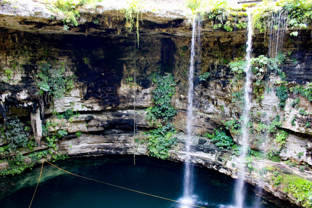 Cenote Selva Maya in Mexiko