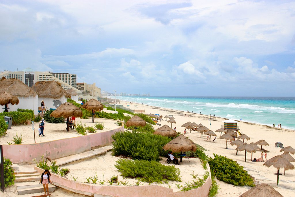 Playa Delfines in Cancun