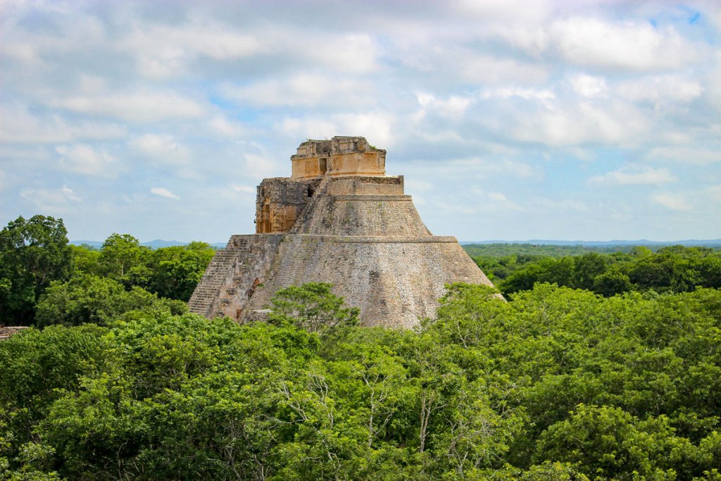 Pyramide des Zauberers in Uxmal