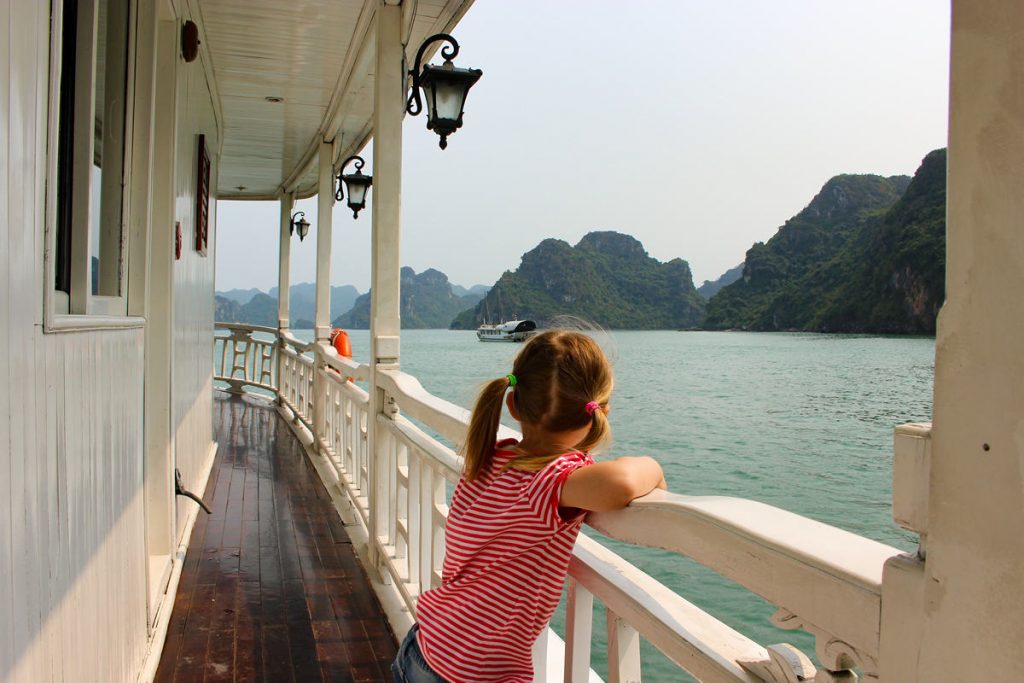 Halong Bucht Aussicht Schiff