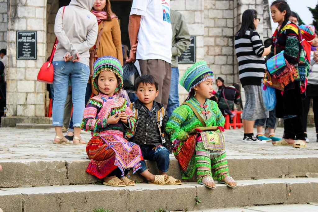 Hmong Kinder in Sapa