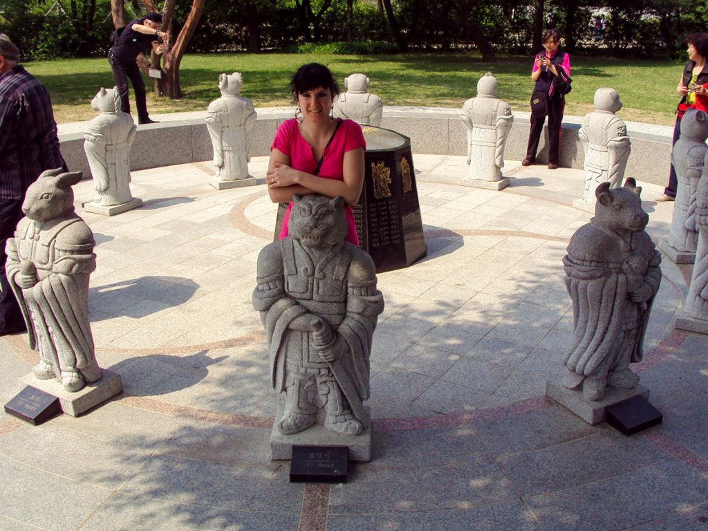 12 Ttierkreiszeichen Statue National Folk Museum Seoul