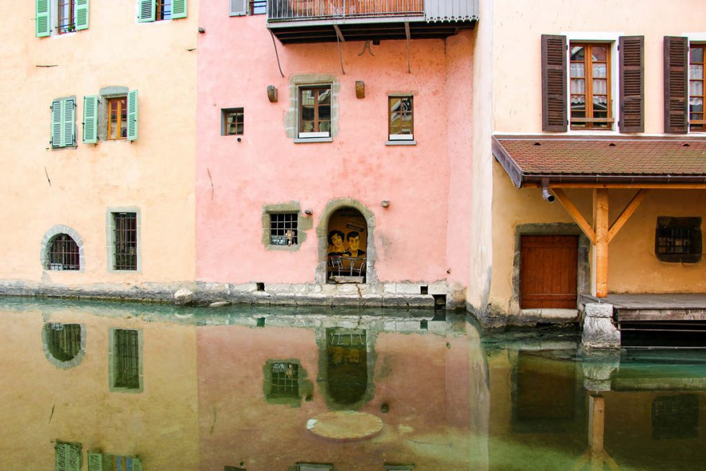 Bunte Häuser in Annecy