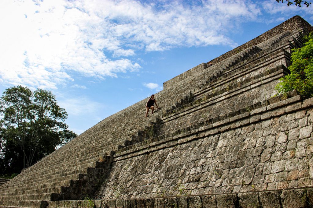 Uxmal Grosse Pyramide