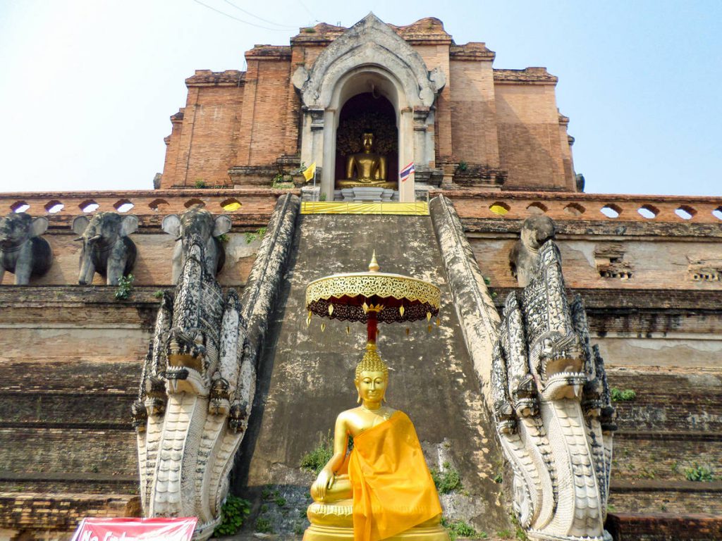 Buddha im Wat Chedi Luang
