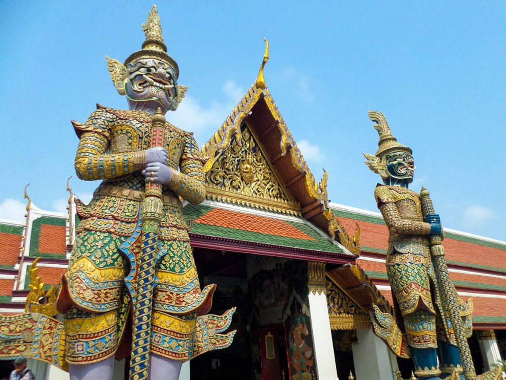 Große Dämonwächter in Wat Phra Kaeo