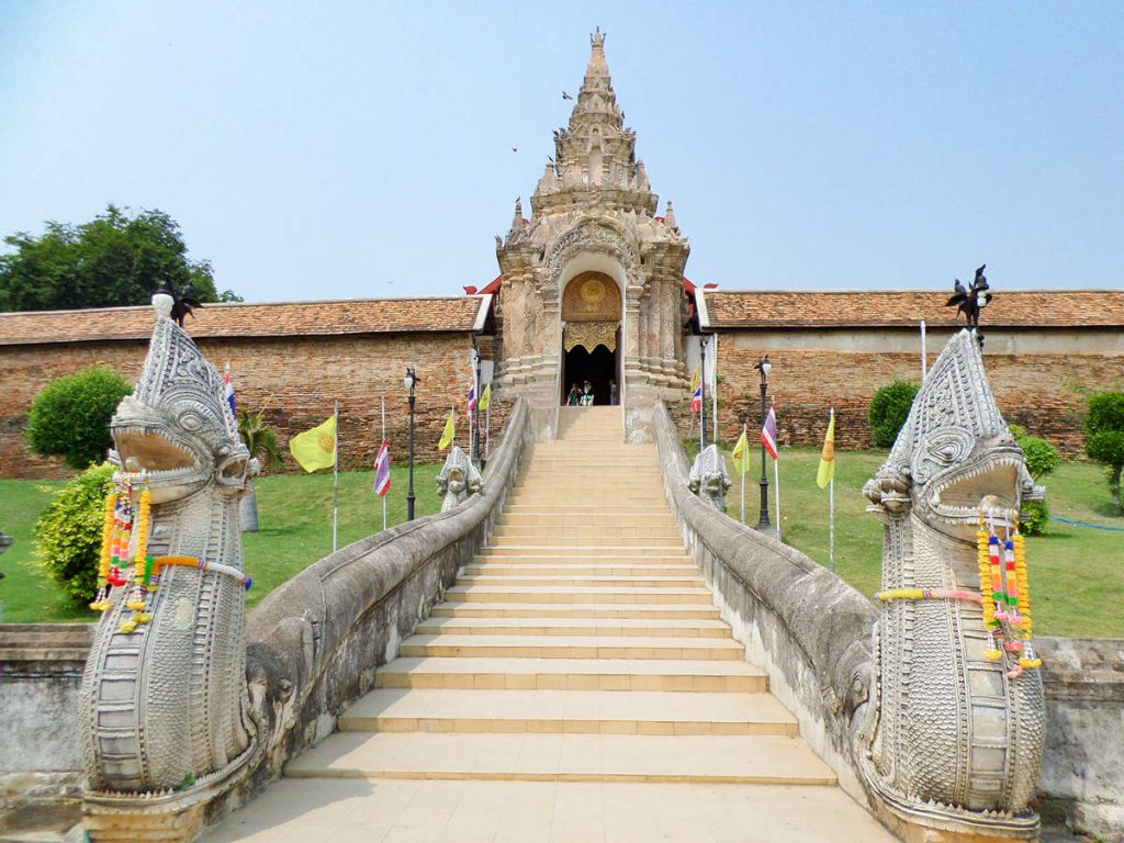 Eingang Wat Phra That Lampang Luang