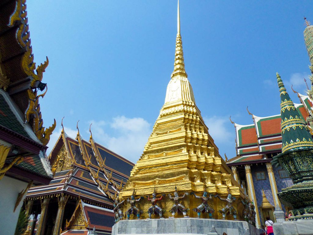 Goldene Chedi Wat Phra Kaeo