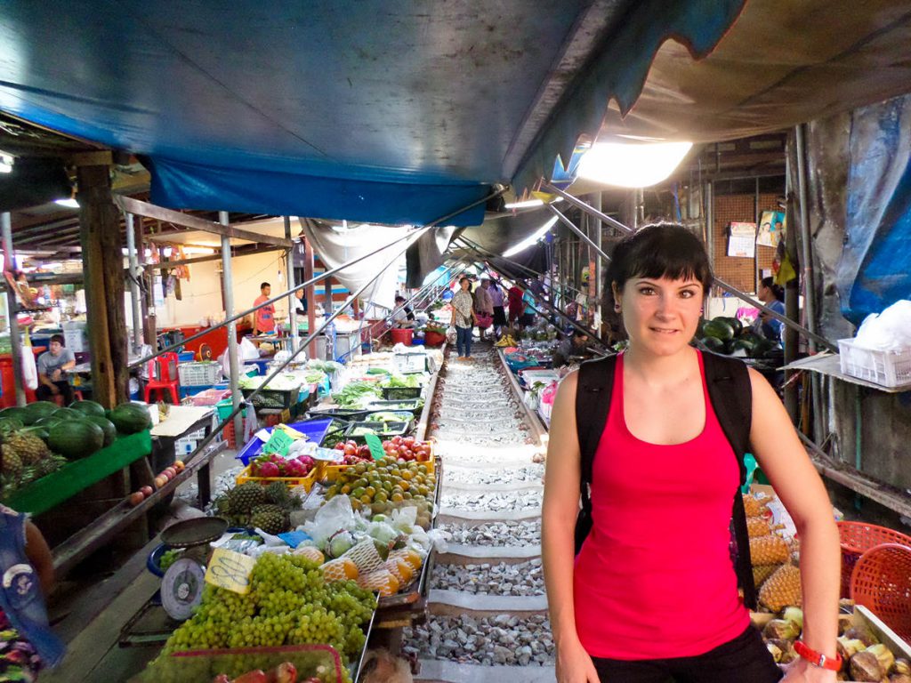 Auf dem Maeklong Railway Market