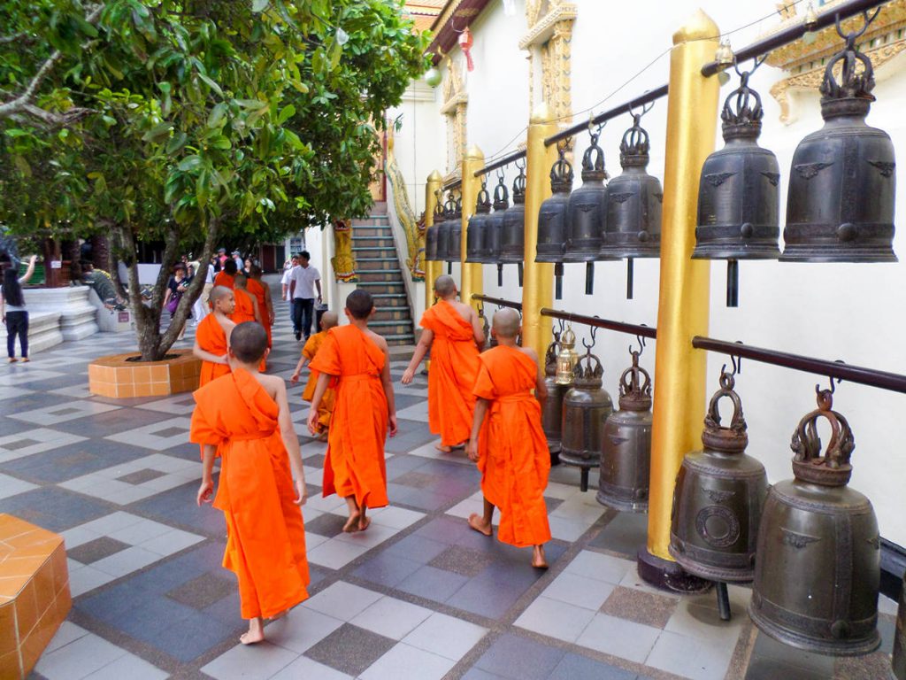 Kindermönche am Wat Phra That Doi Suthep