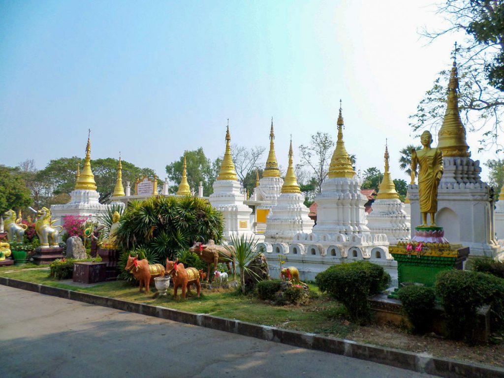 Wat Chedi Sao in Lampang