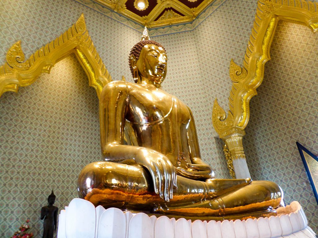 Goldener Buddha in Wat Traimit