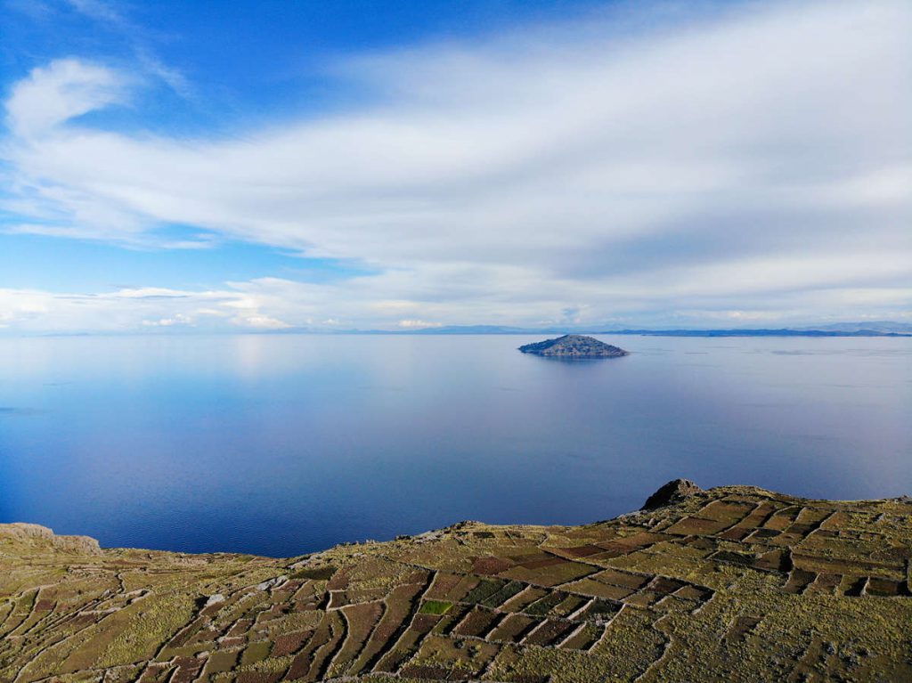 Drohnefoto: Taquile von Amantani