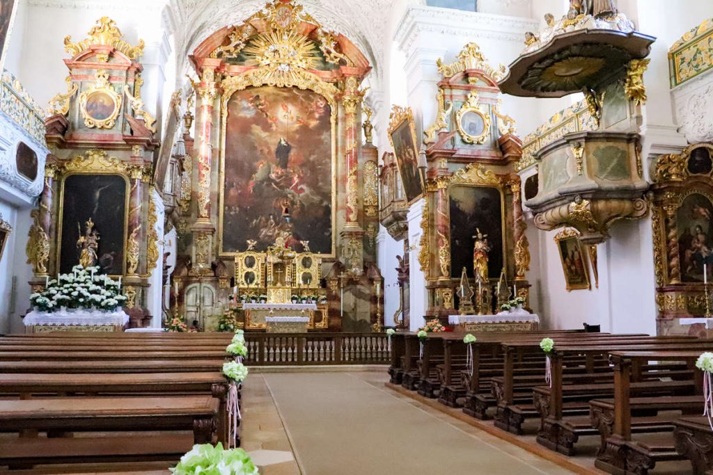 Altar in der Klosterkirche St. Walburg in Eichstätt