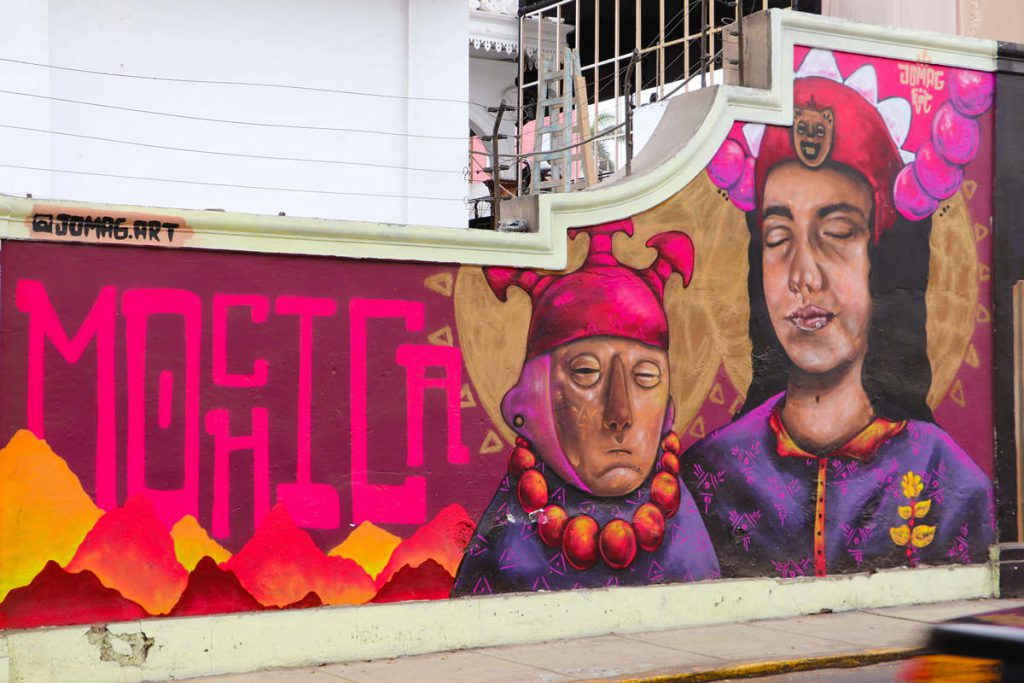 Streetart auf der 28 de Julio Straße in Barranco Lima