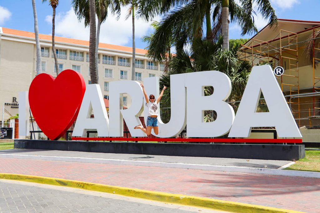 I Love Aruba Sign