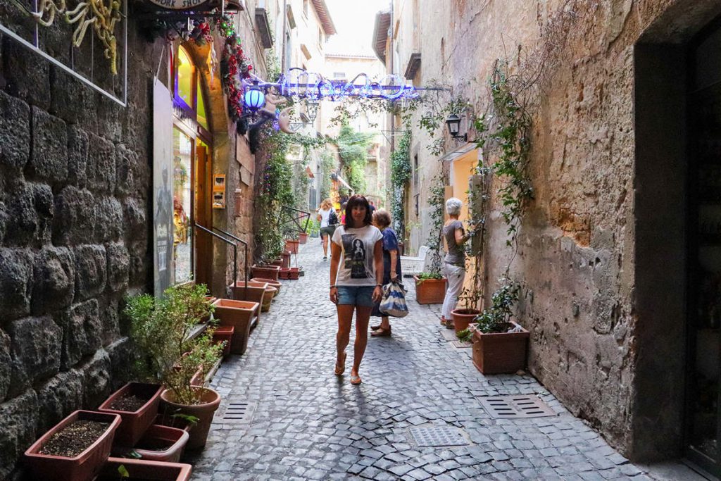 Auf einer Gasse in Orvieto