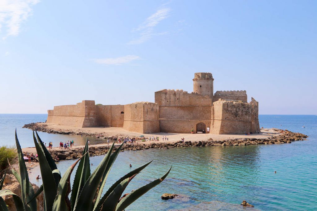 Le Castella