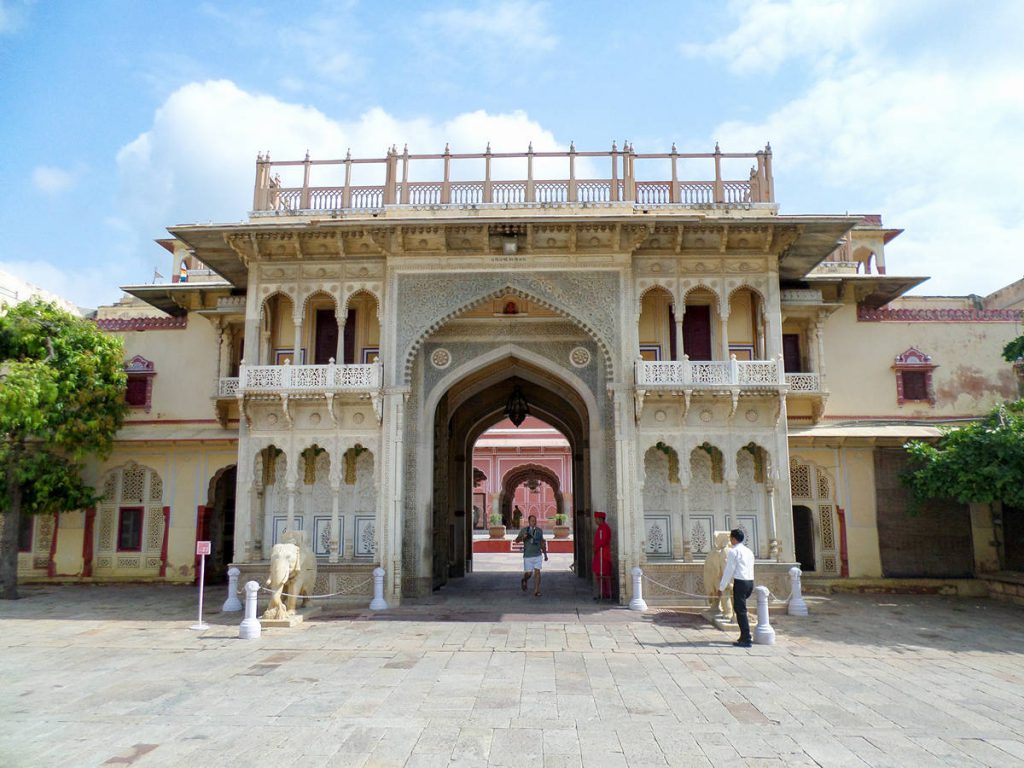 Eingangstor zum City Palace Jaipur
