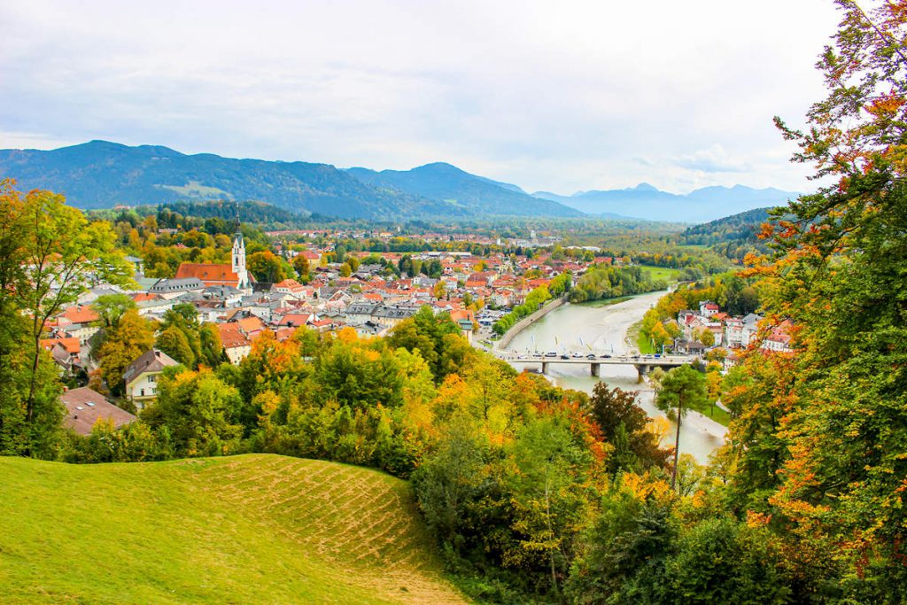 Aussicht auf Bad Tölz vom Kalvarienberg
