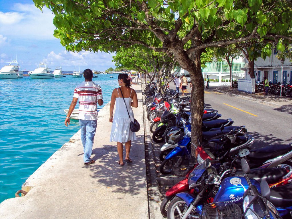 Meerespromenade Boduthakurufaanu Magu