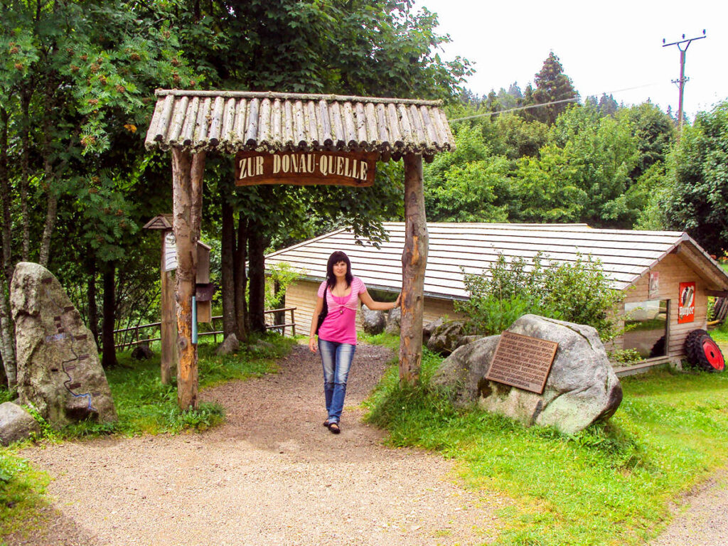 Eingang zum Donauquelle (Bregquelle) in Furtwangen