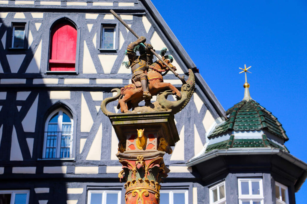 Marktplatzbrunnen in Rothenburg ob der Tauber