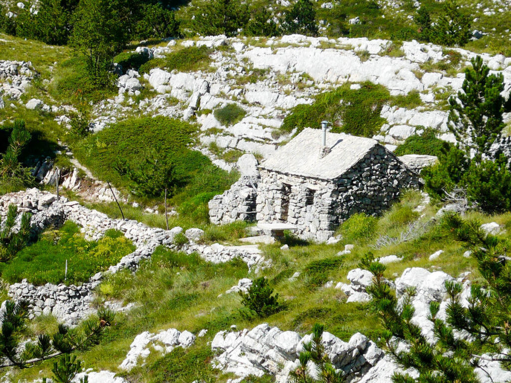 Steinhaus auf dem Biokovo