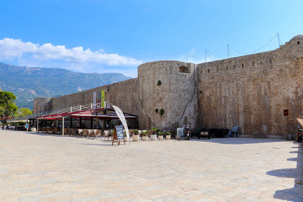 Budva Stadtmauer