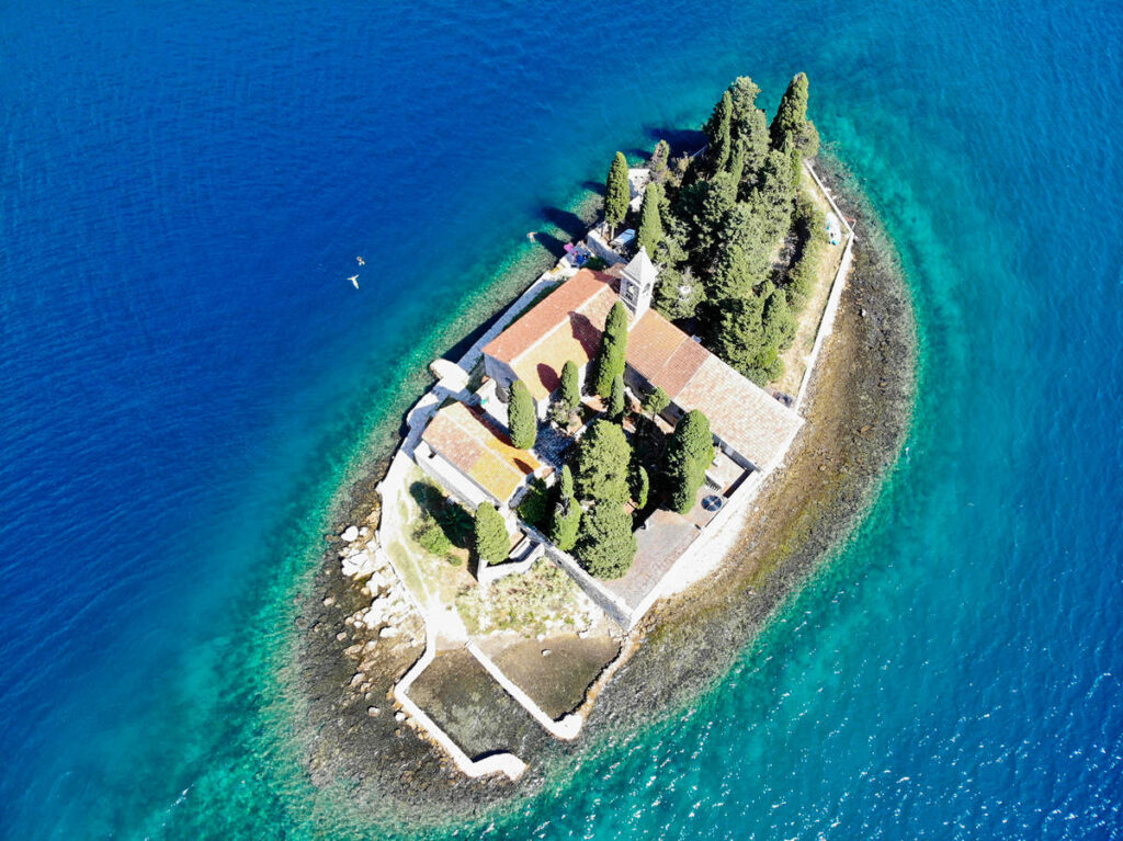 Insel Sveti Đorđe in der Bucht von Kotor