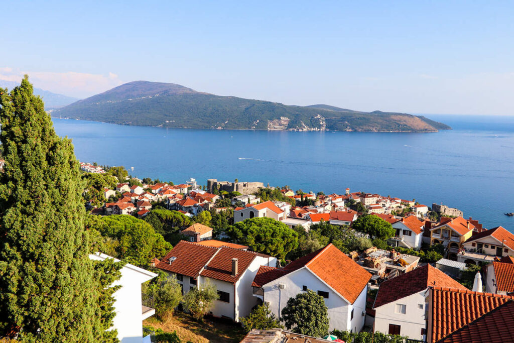 Blick auf die Bucht aus dem Fort Spanjola