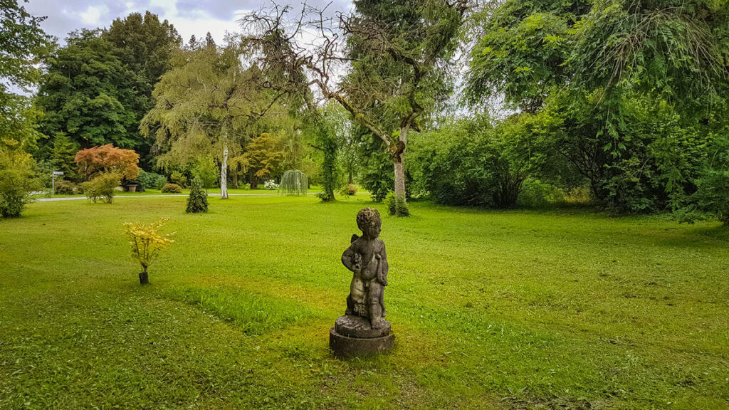 Schlosspark Höhenried