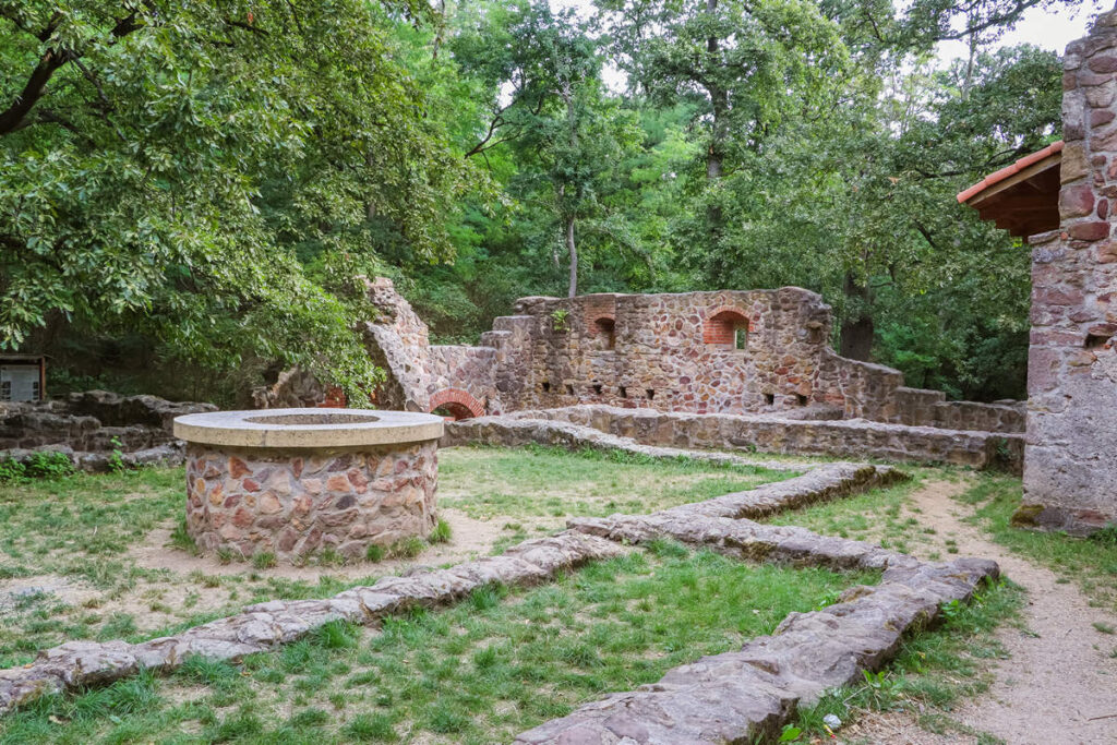 Ruine Paulinerkloster