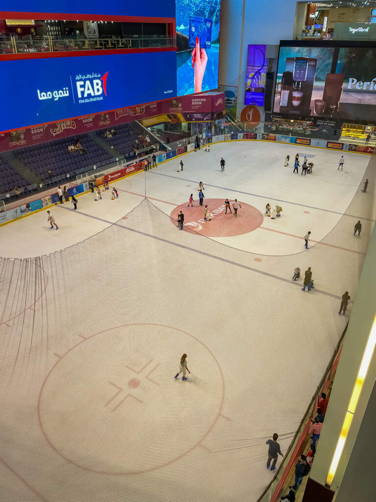 Eislaufbahn Dubai Mall