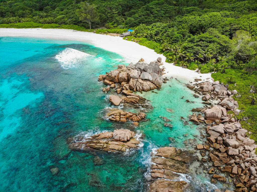 Natural Swimming Pool und Anse Cocos Beach