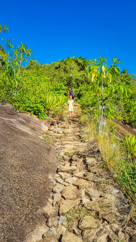 Anse Major Trail