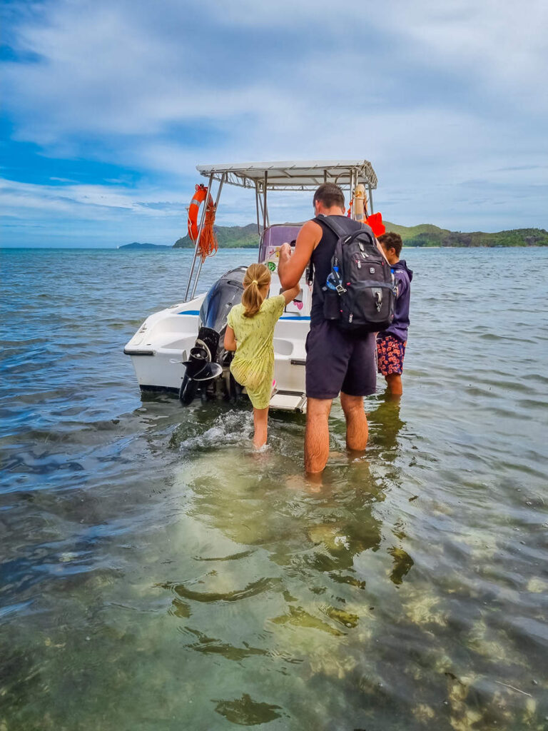 Mit Boot nach Curieuse Island