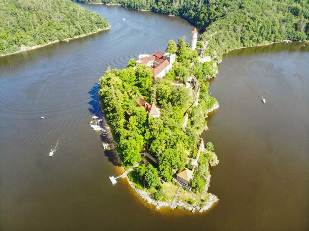 Burg Klingenberg in Tscheichen