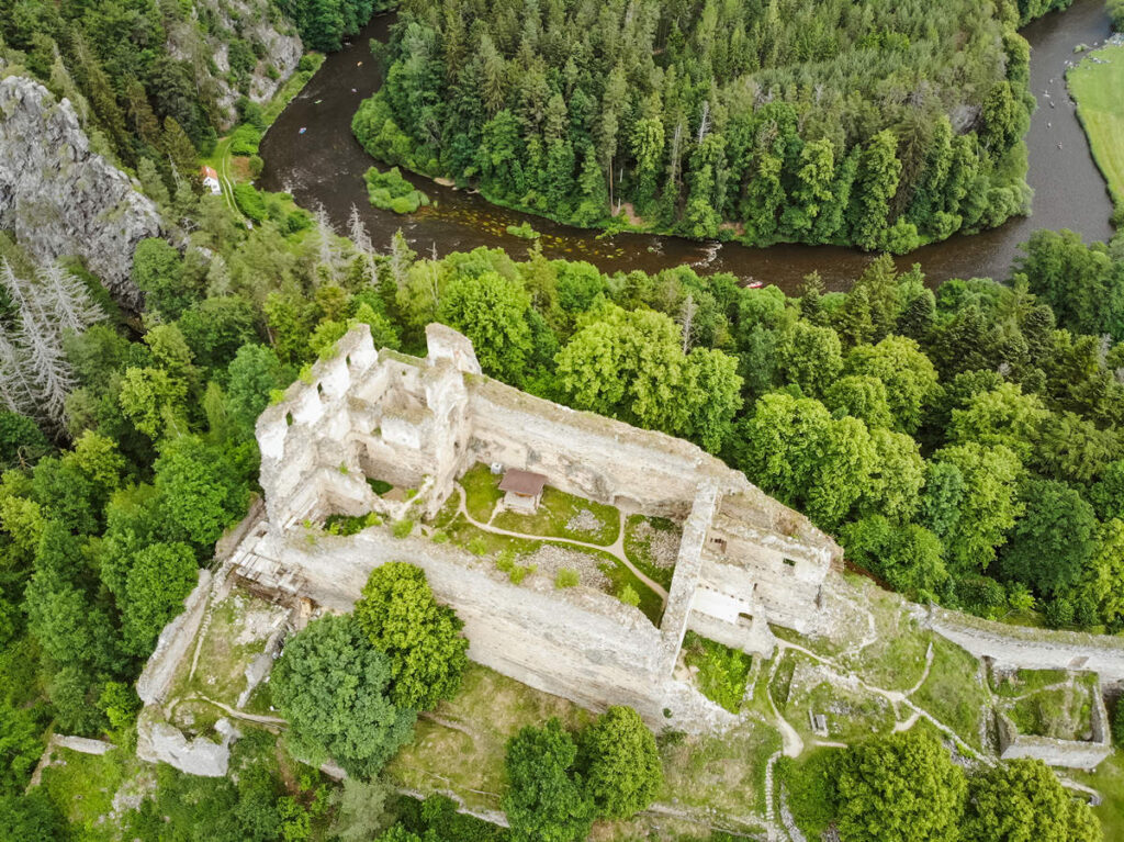 Burg Maidstein (Dívčí Kámen)