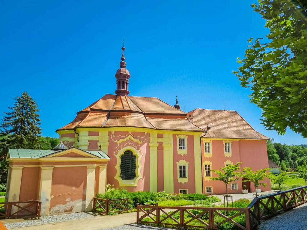 Kapelle Schloss Mitrowicz