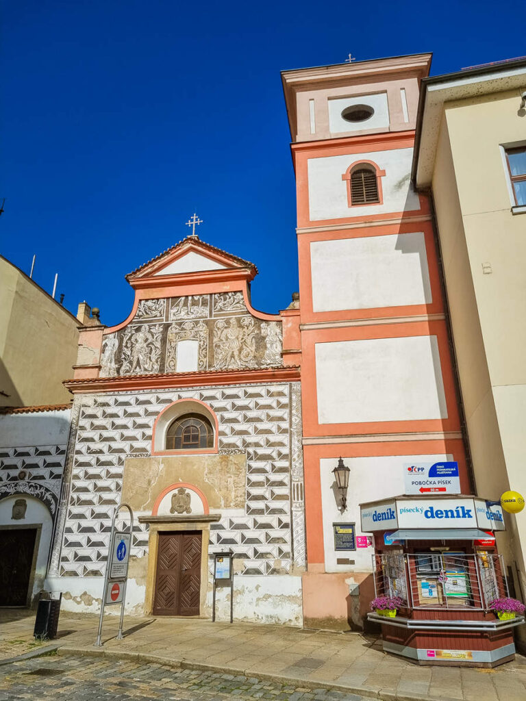 Kostel Povýšení svatého Kříže in Písek