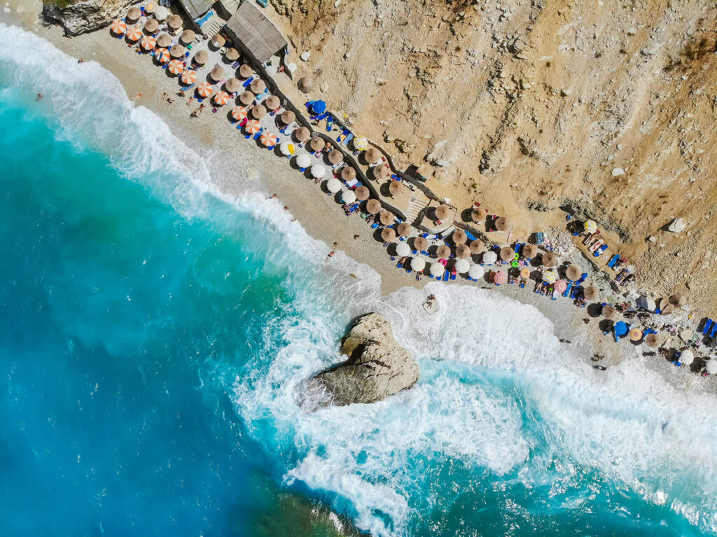 Pulëbardha Beach Drohnenaufnahme