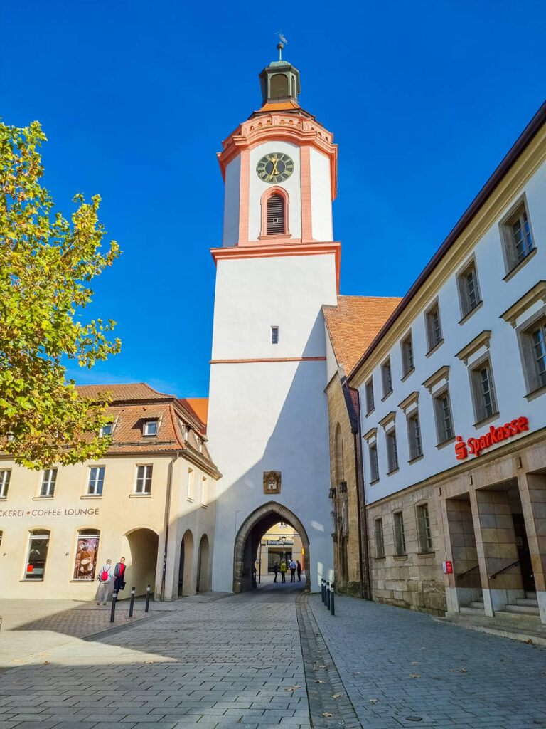 Spitaltor mit Turm der Spitalkirche