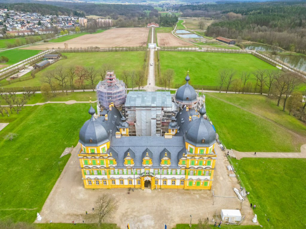 Schloss Seehof Luftaufnahme