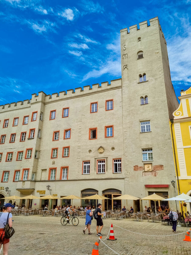 Geschlechterturm vom Hotel „Goldenes Kreuz“