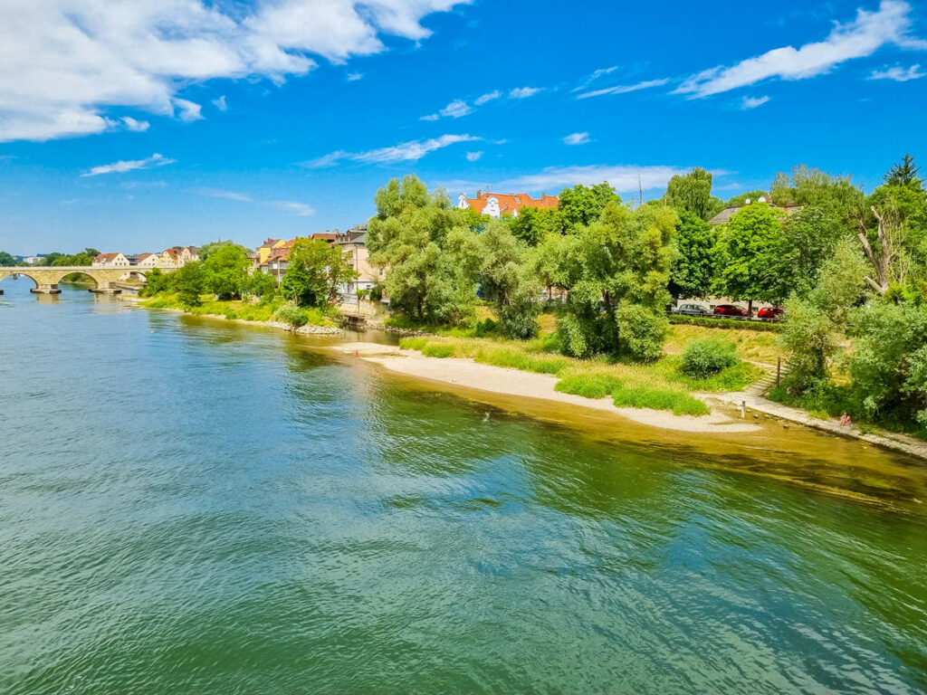 Kiesinsel am Donau in Regensburg