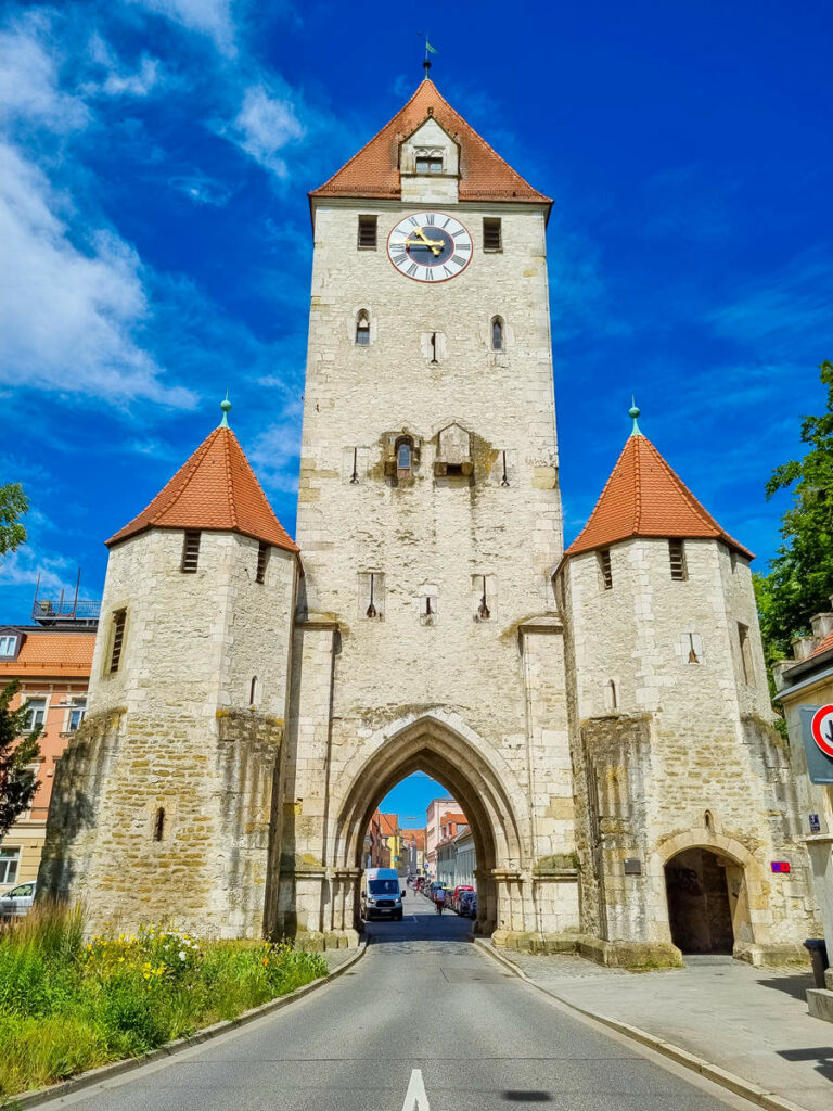 Ostentor Regensburg