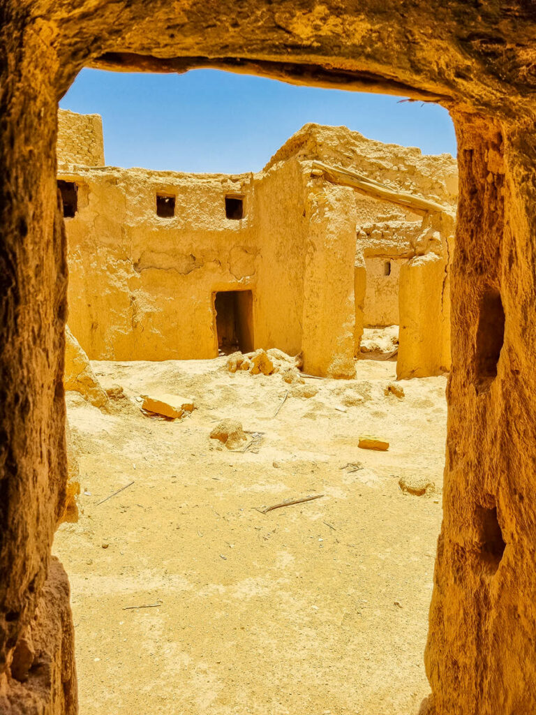 Old town Qusur al Muqbil