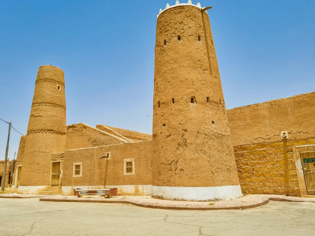 Uthaithiah Fort und Moschee